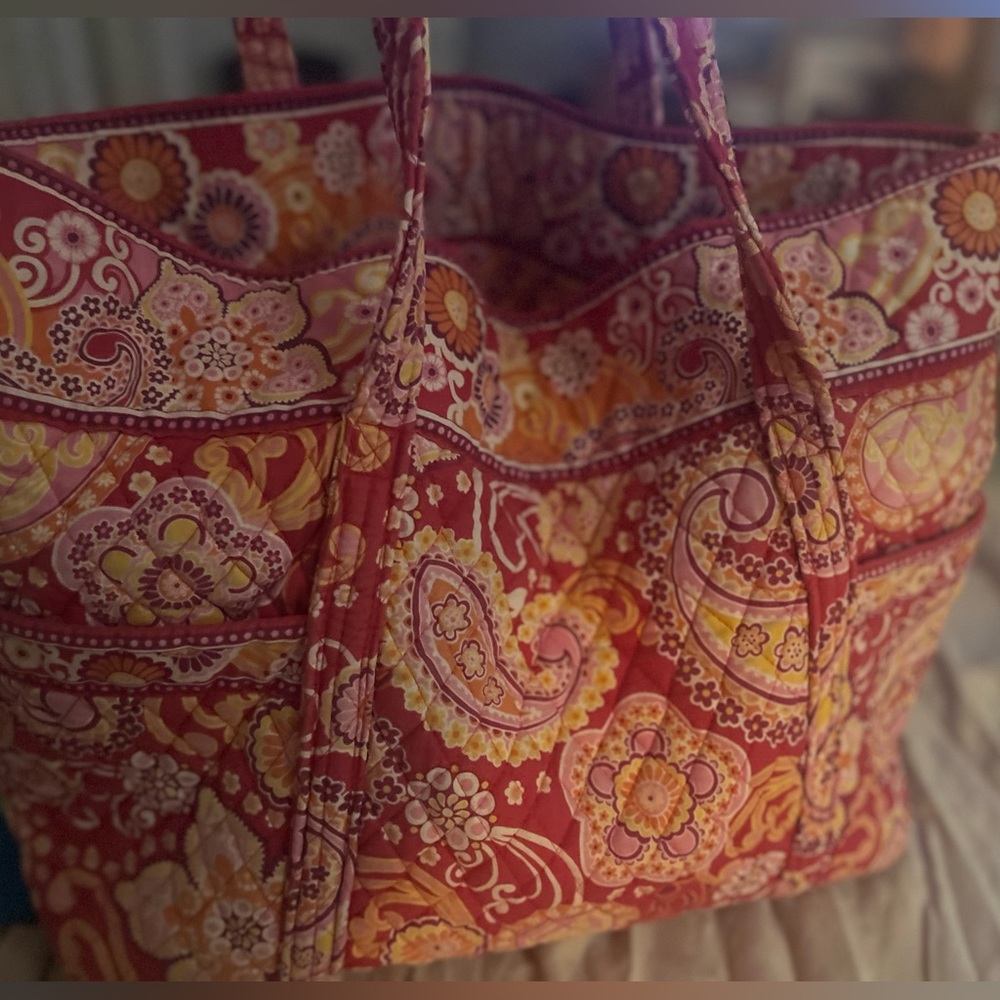 VERA BRADLEY